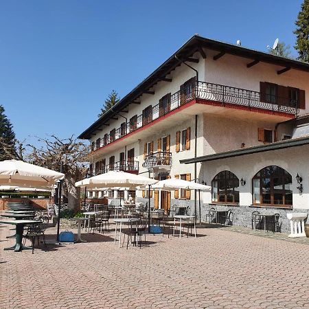 Hotel Madonna Di Luciago Armeno Exterior foto