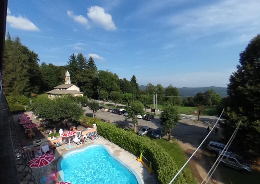 Hotel Madonna Di Luciago Armeno Exterior foto